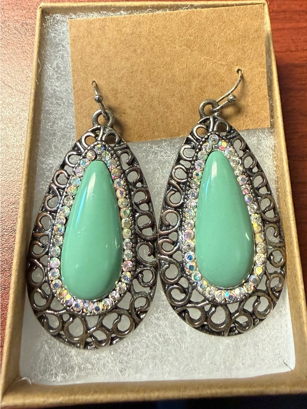 Silver-tone Mint Teardrop Crystal Filigree Earrings